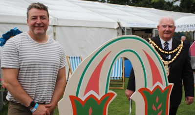 Councillors Clive Davies, Ceredigion’s Cabinet Member for Economy and Regeneration, and Keith Evans, Chairman of the Council 2024/2025 at the Craft Festival